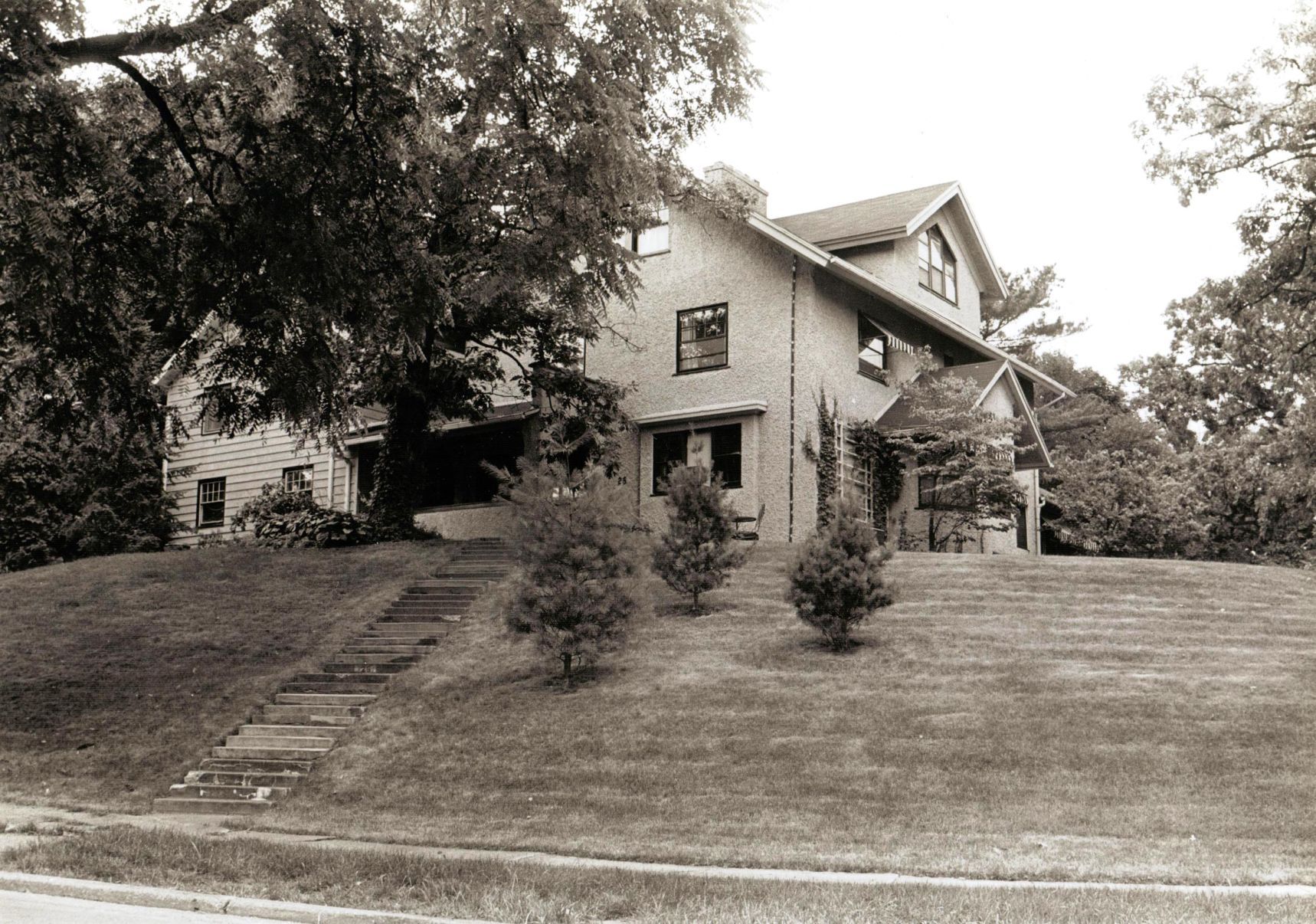 19870619 -- Seth Temple House